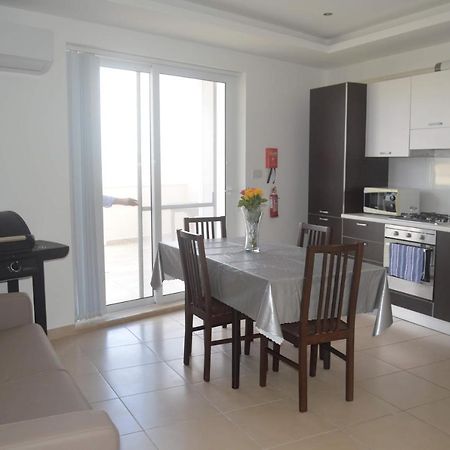 White Pearl Apart 5 Marsaxlokk Exteriör bild